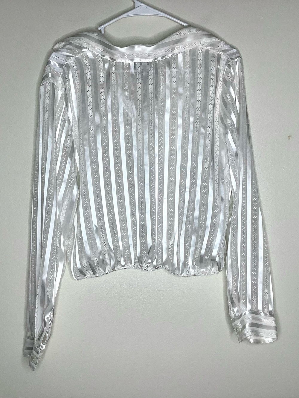 < Vintage Joanna White Striped Sheer Satin Button-Front Top > - Picture 7 of 7